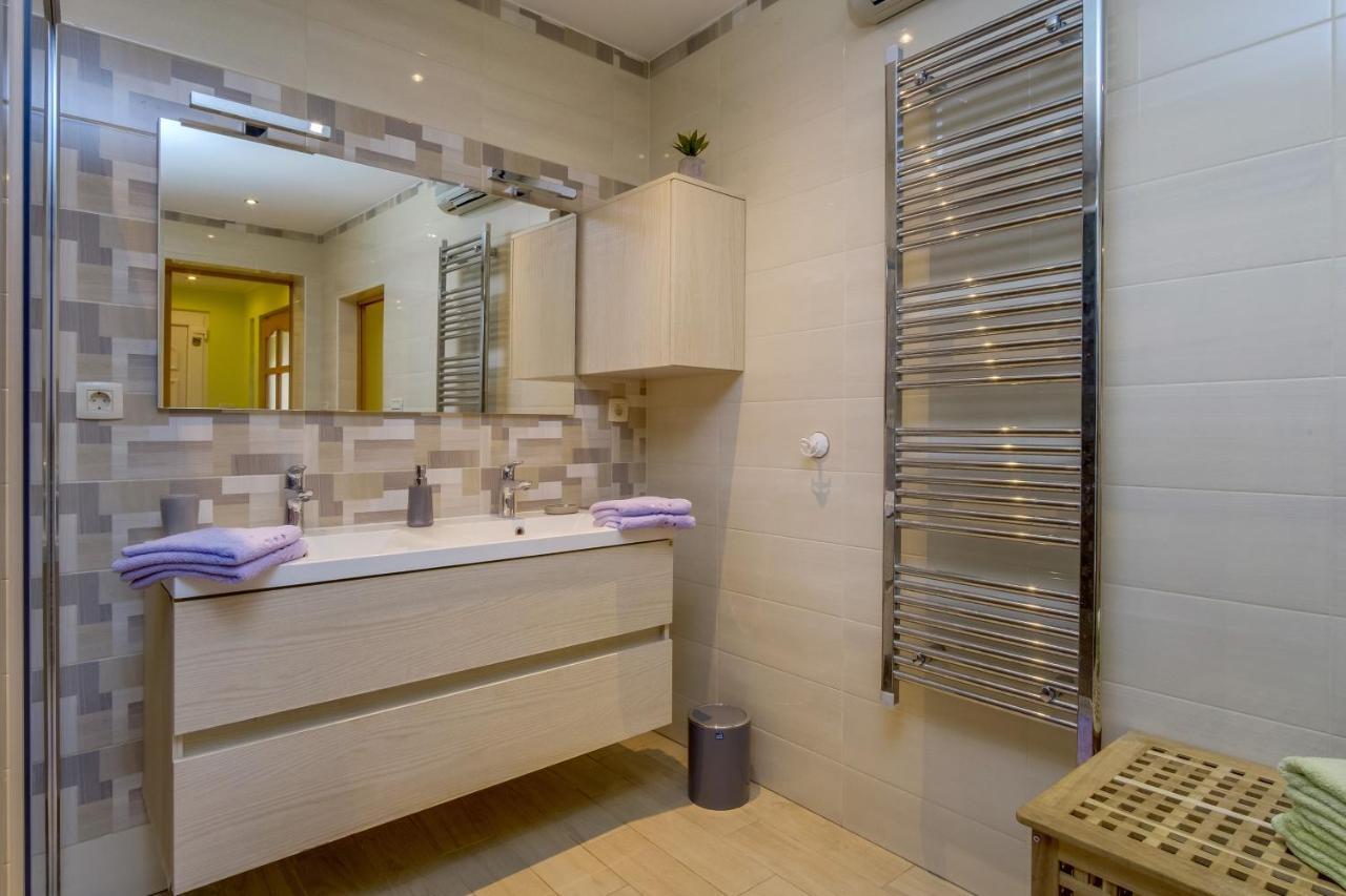 Isabela Apartment Mali Losinj Exterior photo